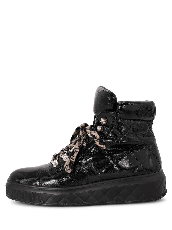 Top Quality Chanel CC Logo Quilted Leather High Top Platform Sneakers Black