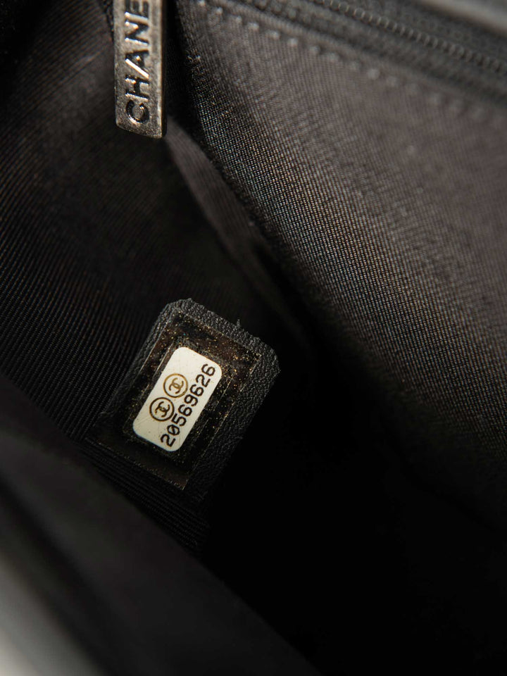 Top Quality Chanel CC Logo Quilted Leather Medium Boy Bag Black