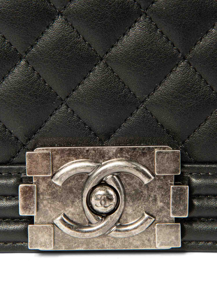 Top Quality Chanel CC Logo Quilted Leather Medium Boy Bag Black
