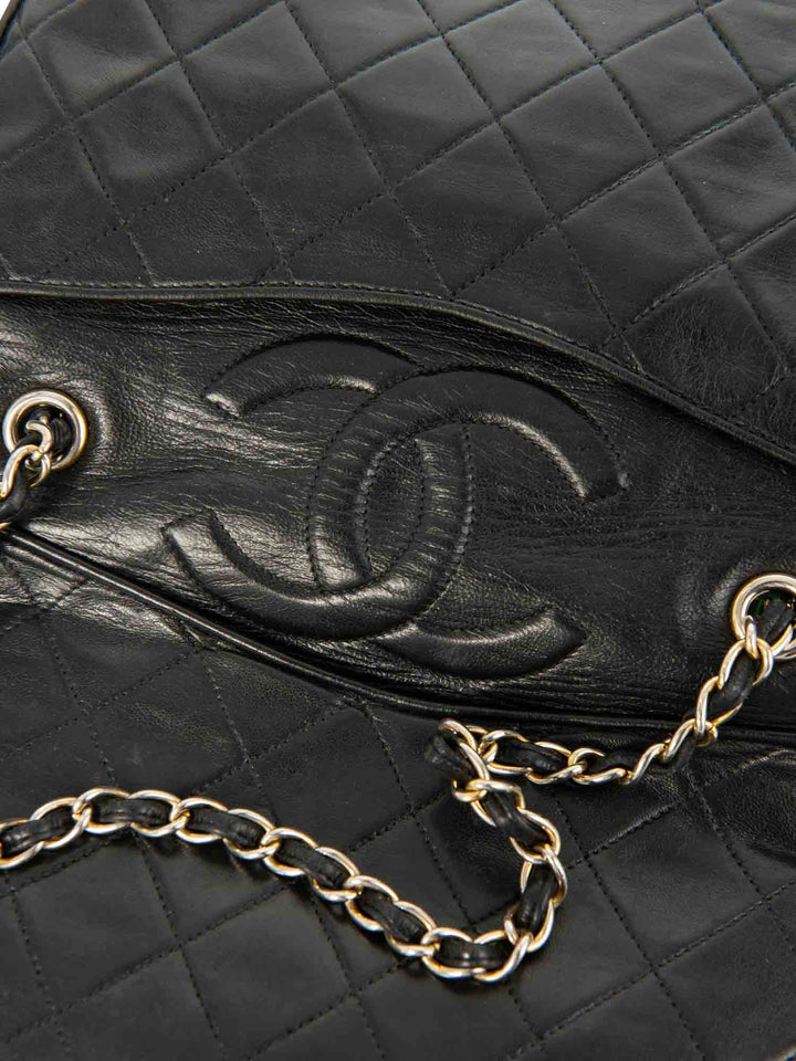 Top Quality Chanel CC Logo Quilted Leather Messenger Bag Black Gold