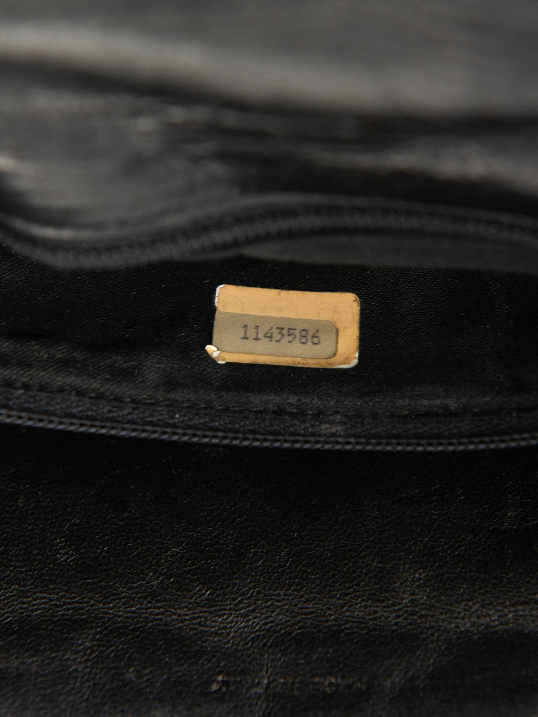 Top Quality Chanel CC Logo Quilted Leather Messenger Bag Black Gold