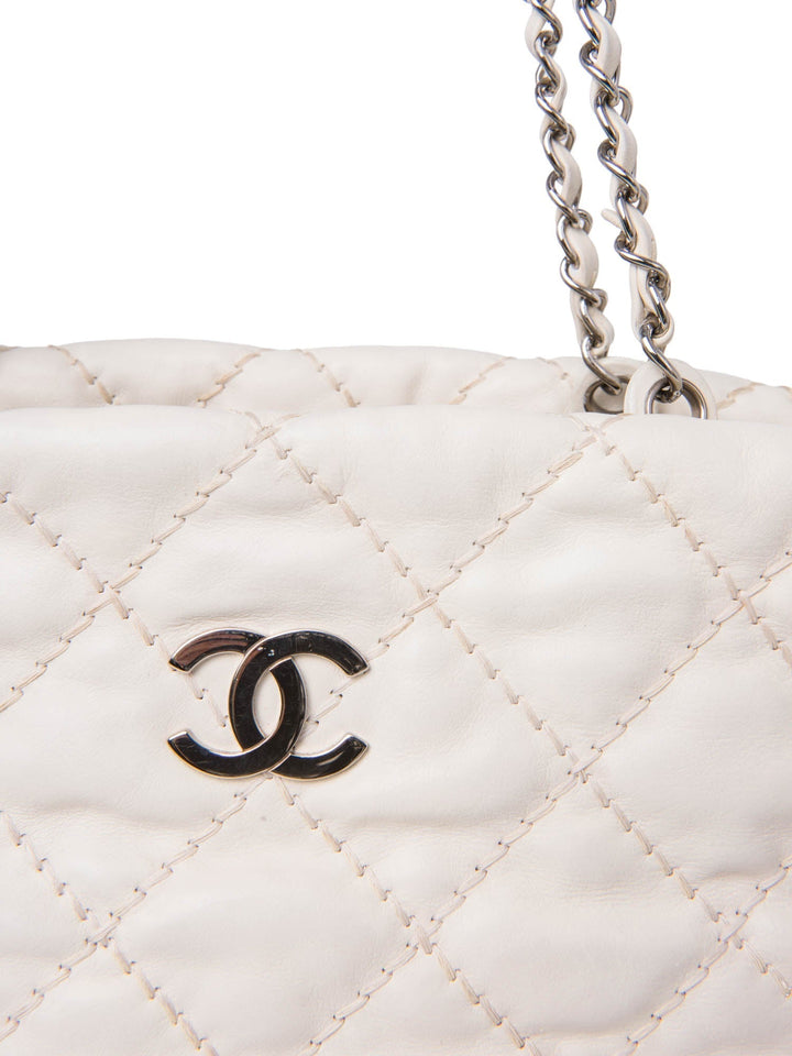 Top Quality Chanel CC Logo Quilted Leather Shopper Bag Ivory
