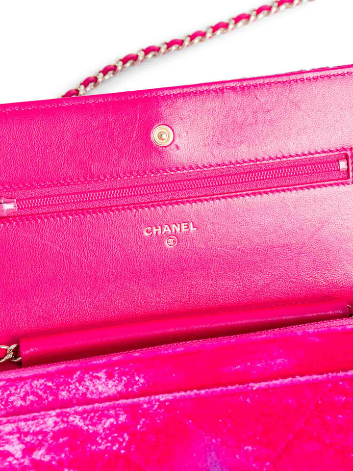 Top Quality Chanel CC Logo Quilted Velvet Messenger Wallet on Chain Hot Pink