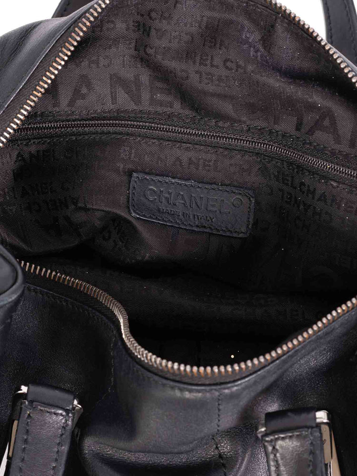 Top Quality Chanel CC Logo Soft Quilted Leather Duffle Shoulder Bag Black