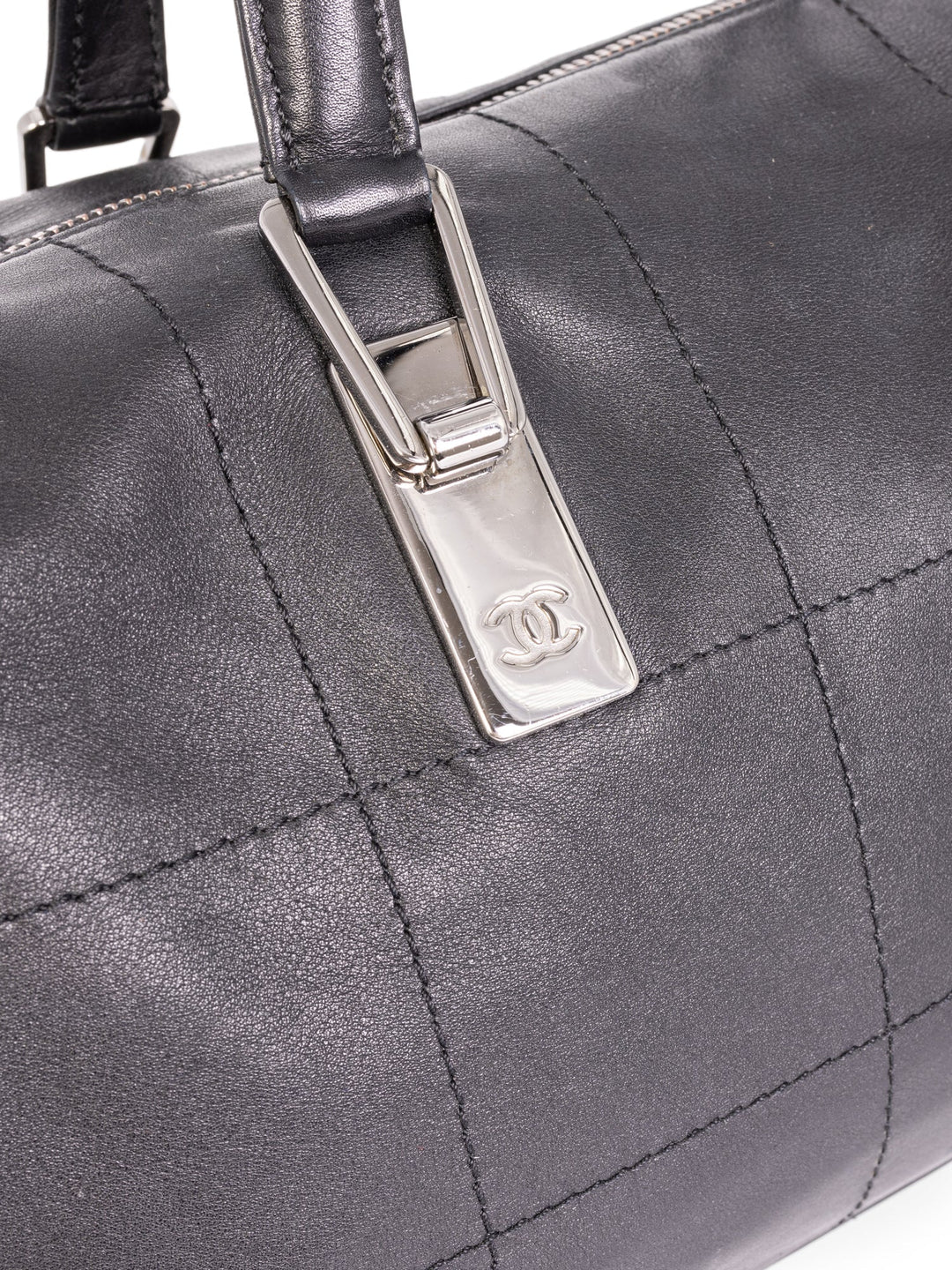 Top Quality Chanel CC Logo Soft Quilted Leather Duffle Shoulder Bag Black
