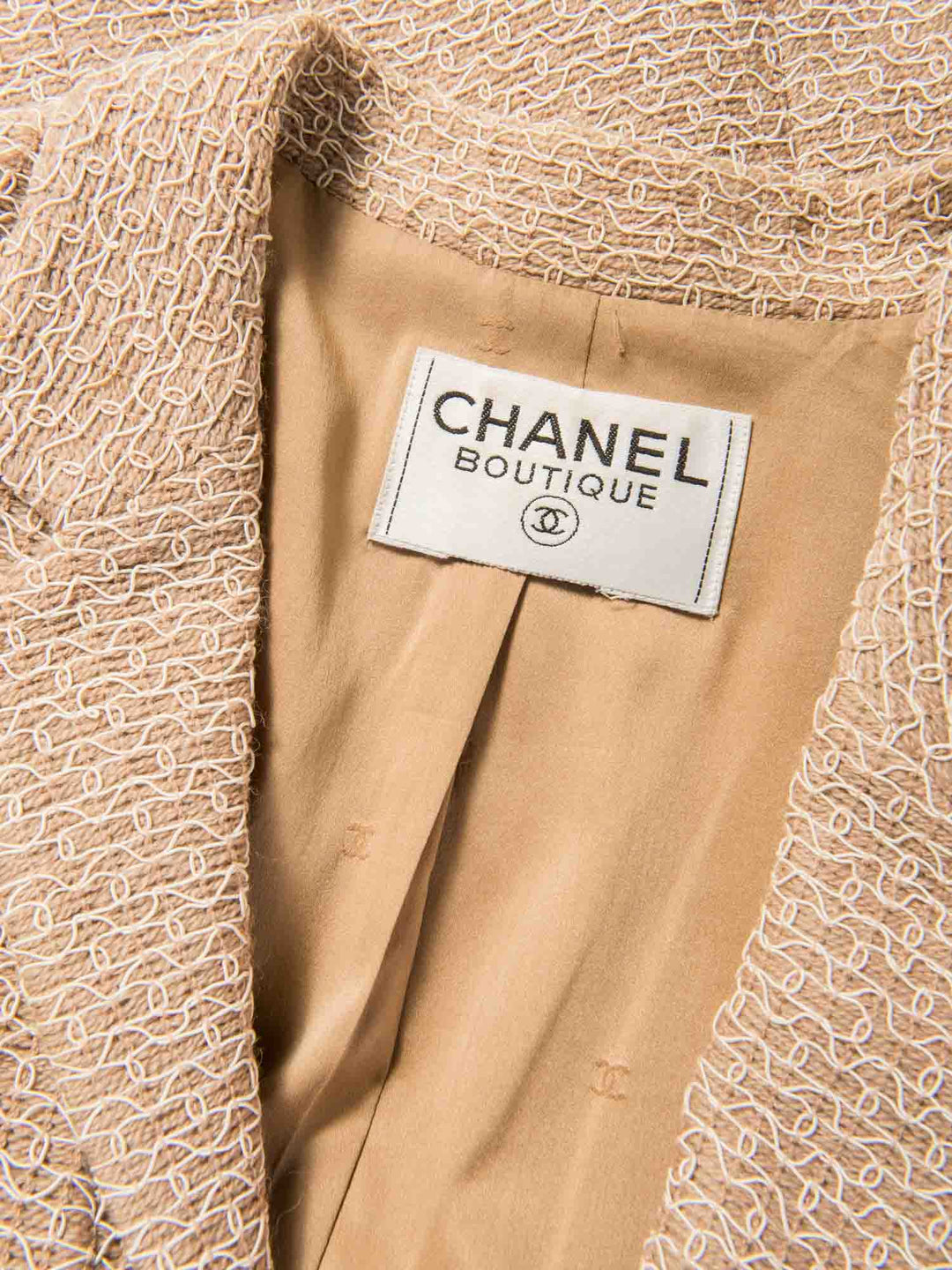 Top Quality Chanel CC Logo Tweed Jacket Beige White Silver