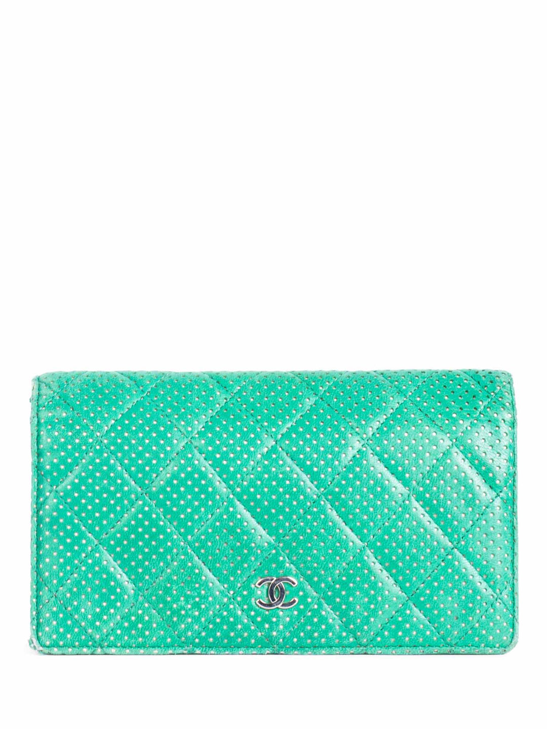Top Quality Chanel CC Logo Vintage Perforated Quilted Leather Wallet Green