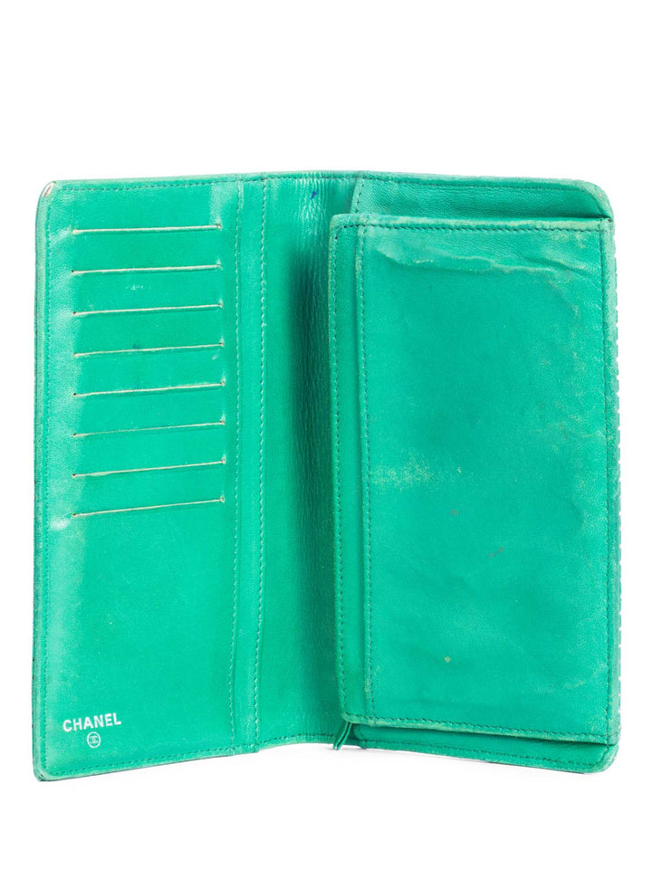 Top Quality Chanel CC Logo Vintage Perforated Quilted Leather Wallet Green