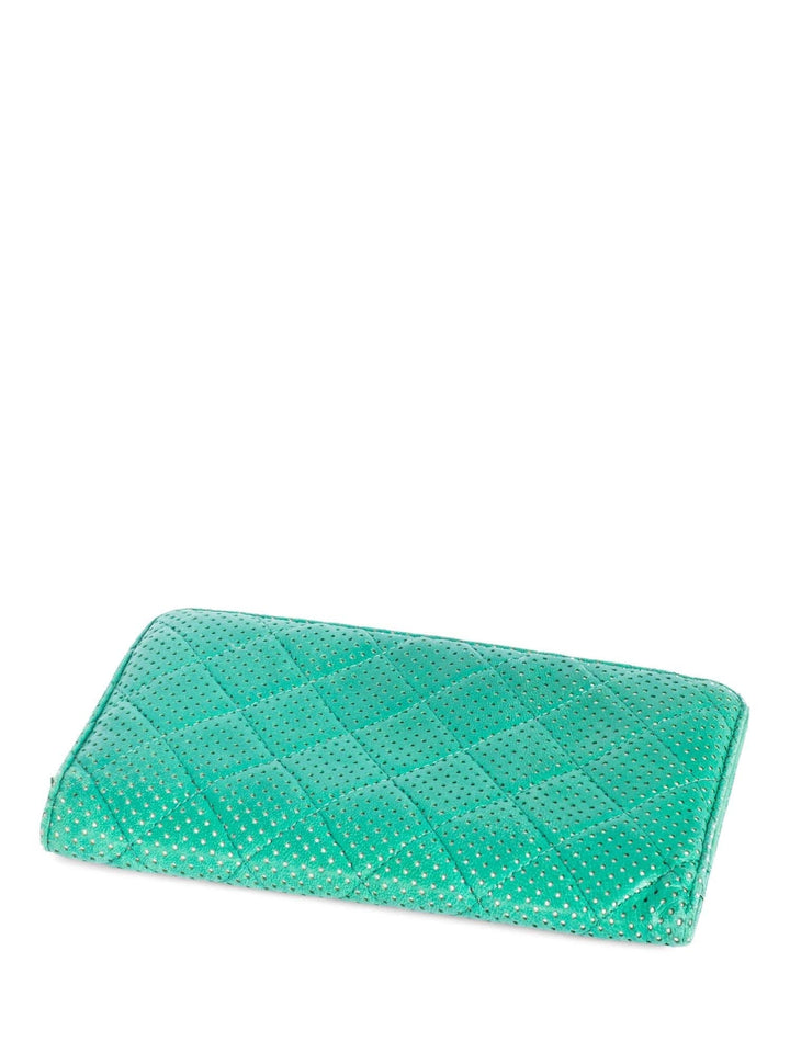 Top Quality Chanel CC Logo Vintage Perforated Quilted Leather Wallet Green