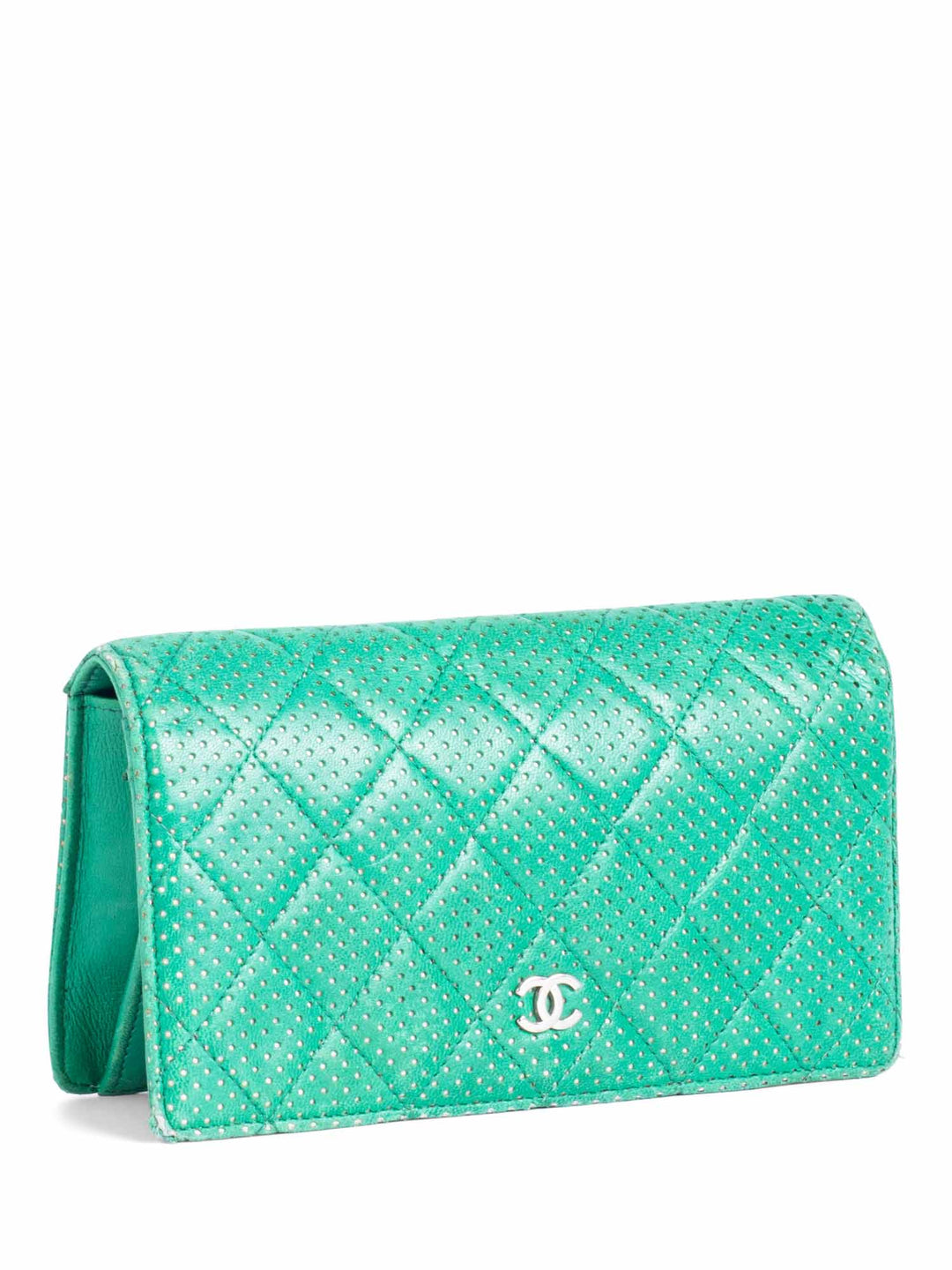 Top Quality Chanel CC Logo Vintage Perforated Quilted Leather Wallet Green