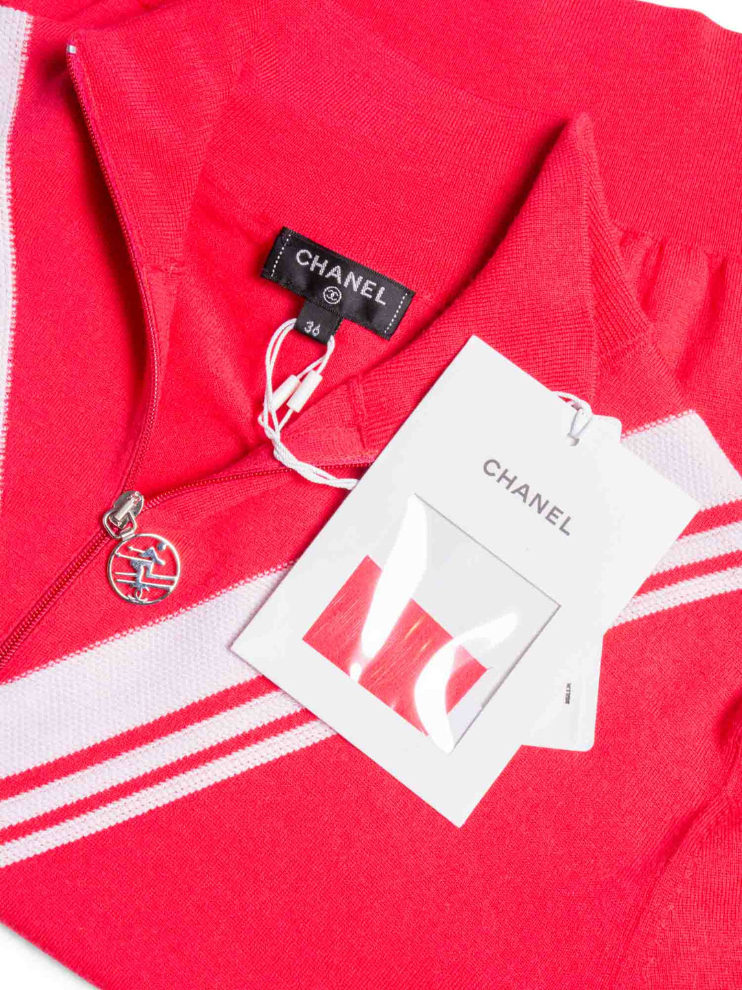 Top Quality Chanel CC Logo Wool Chevron Sweater Pink White