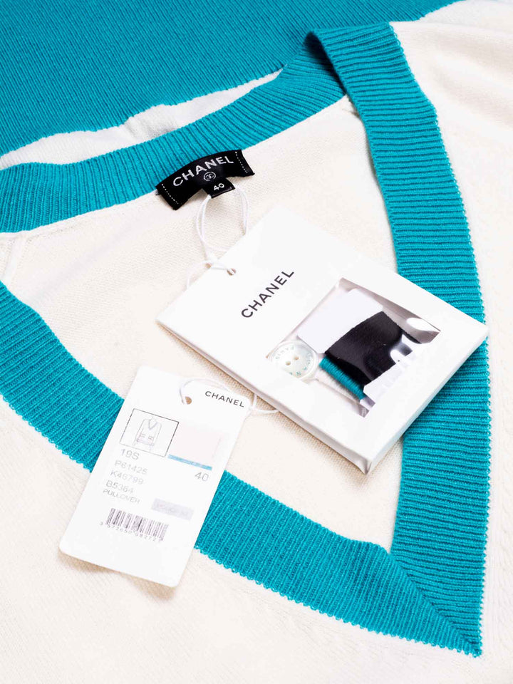 Top Quality Chanel Cashmere Logo Runway La Pausa Sweater White