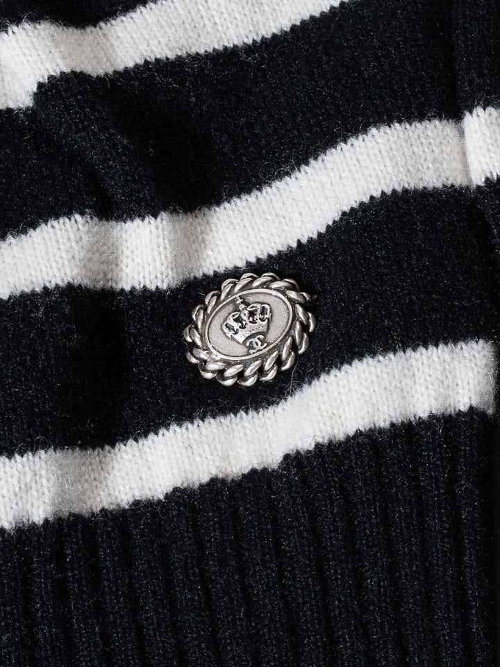 Top Quality Chanel Cashmere Long Chain Necklace Striped Sweater Black White