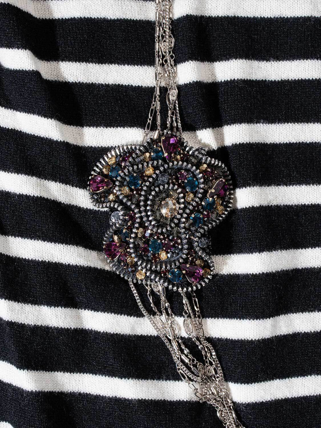 Top Quality Chanel Cashmere Long Chain Necklace Striped Sweater Black White