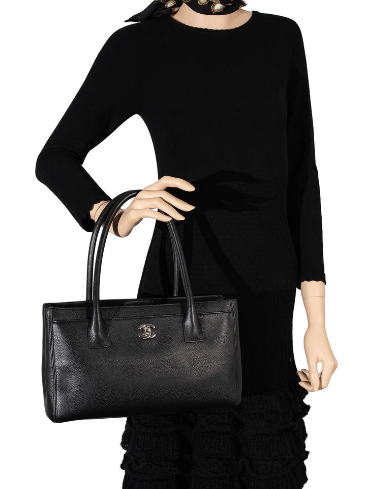 Top Quality Chanel Caviar Leather Small Cerf Shopper Bag Black