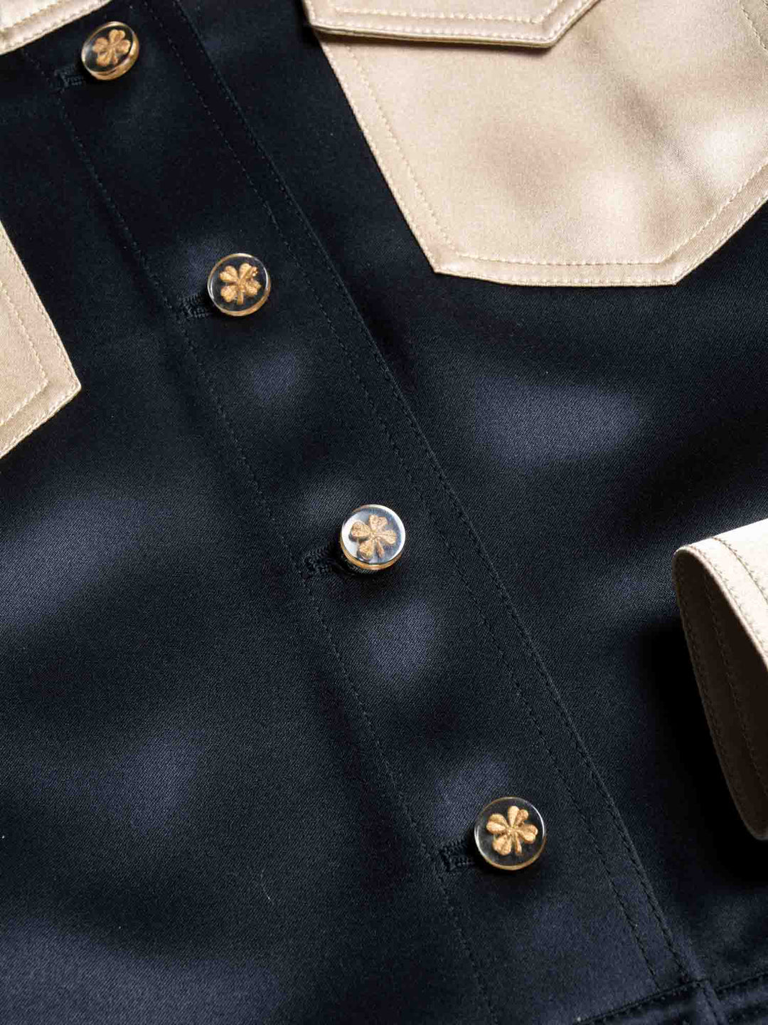 Top Quality Chanel Clover Satin Silk Cropped Jacket Black Gold
