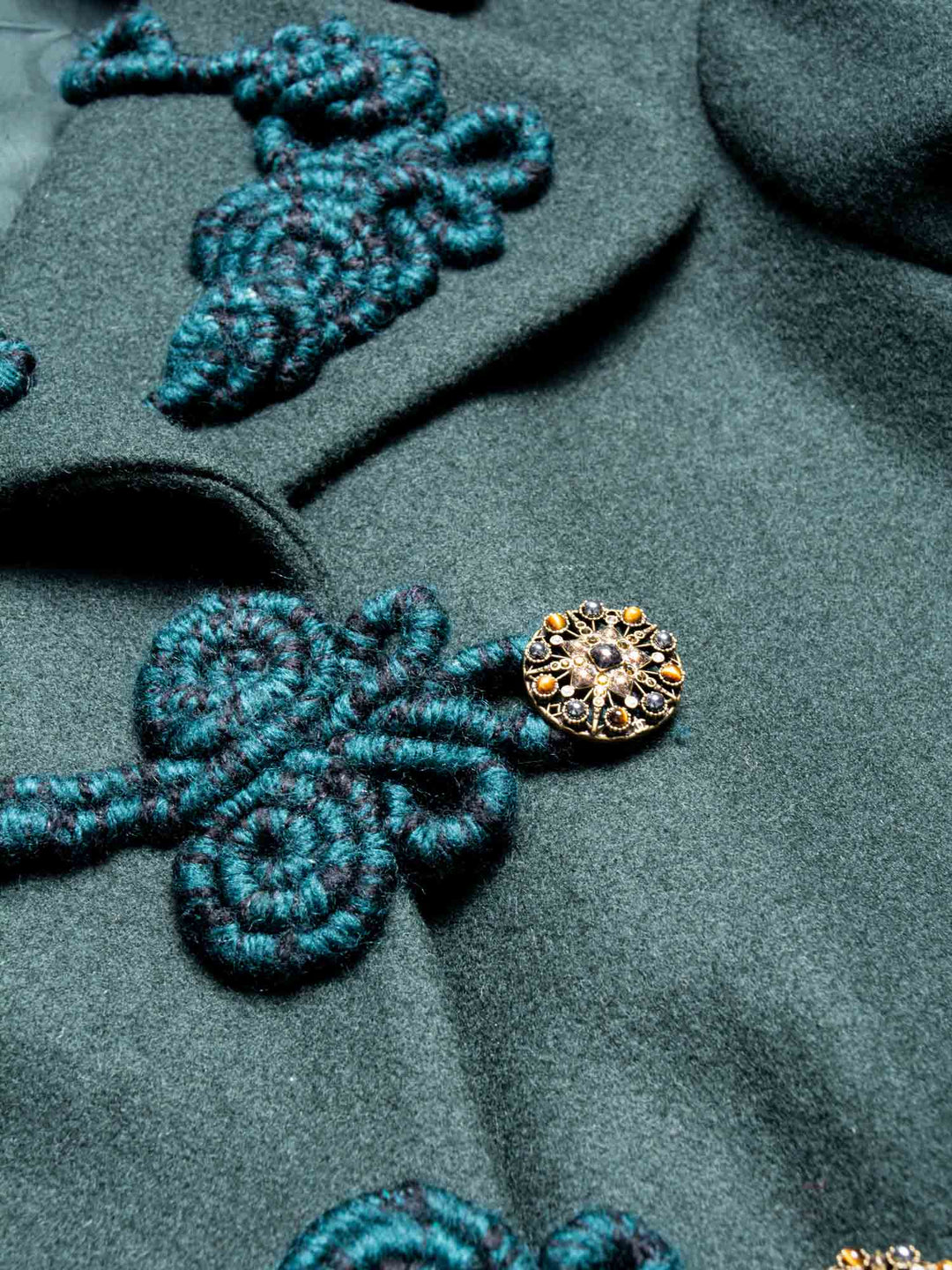Top Quality Chanel Haute Couture Gripoix Embroidered Wool Velvet Cropped Jacket Green