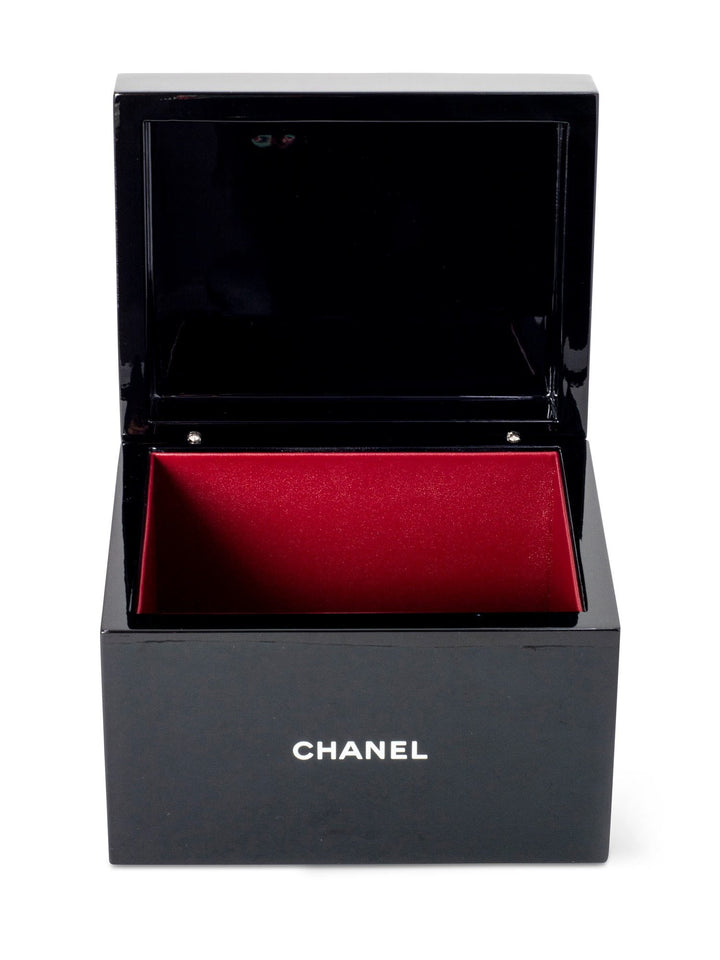 Top Quality Chanel Lacquered Beauty Jewelry Box Black