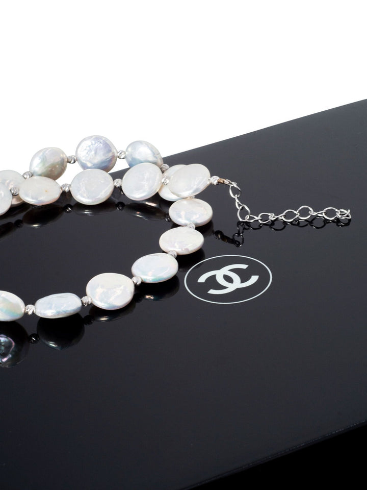 Top Quality Chanel Lacquered Beauty Jewelry Box Black