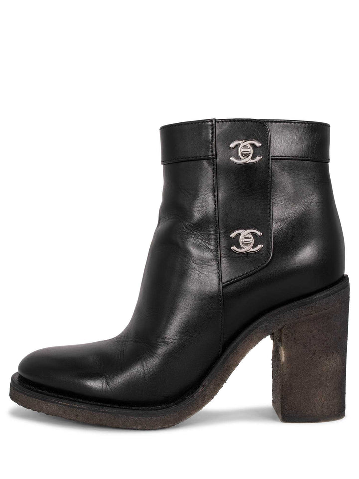 Top Quality Chanel Leather CC Logo Ankle Boots Black