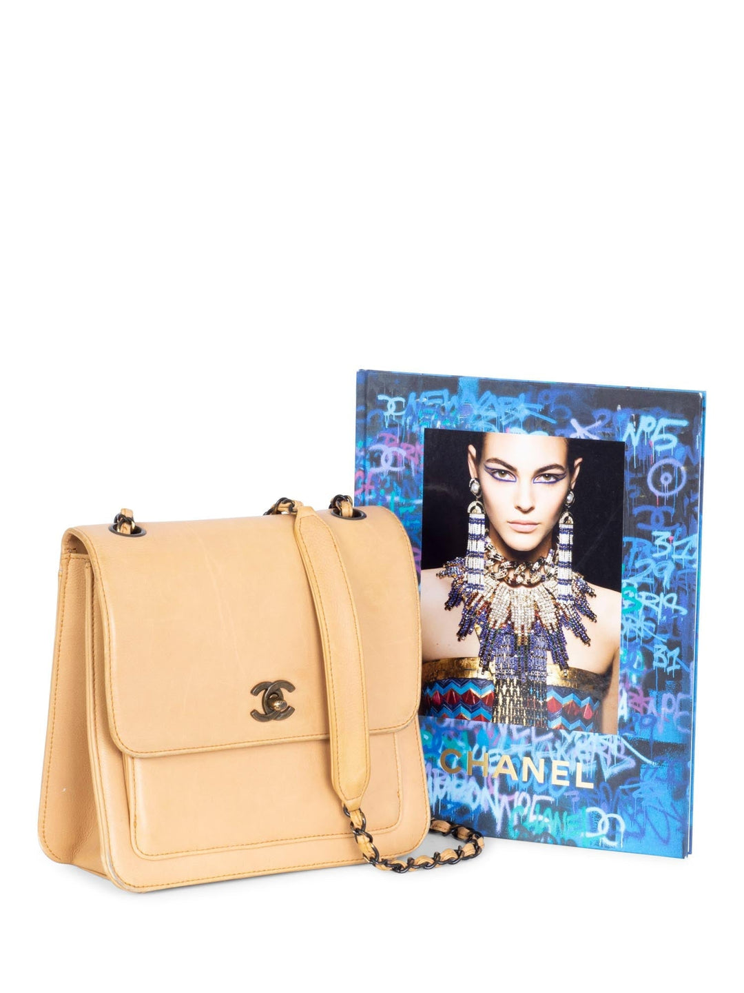 Top Quality Chanel Leather CC Logo Flap Messenger Bag Beige