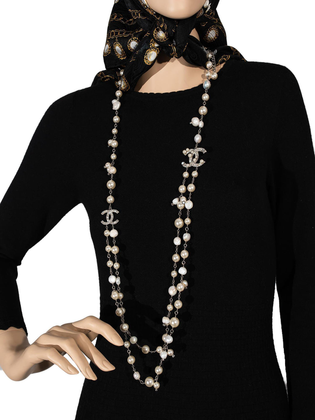 Top Quality Chanel Pearl CC Logo Long Necklace Silver