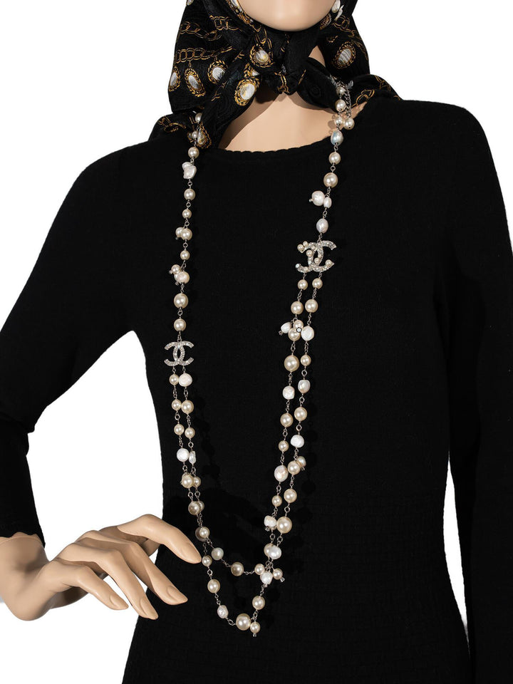 Top Quality Chanel Pearl CC Logo Long Necklace Silver