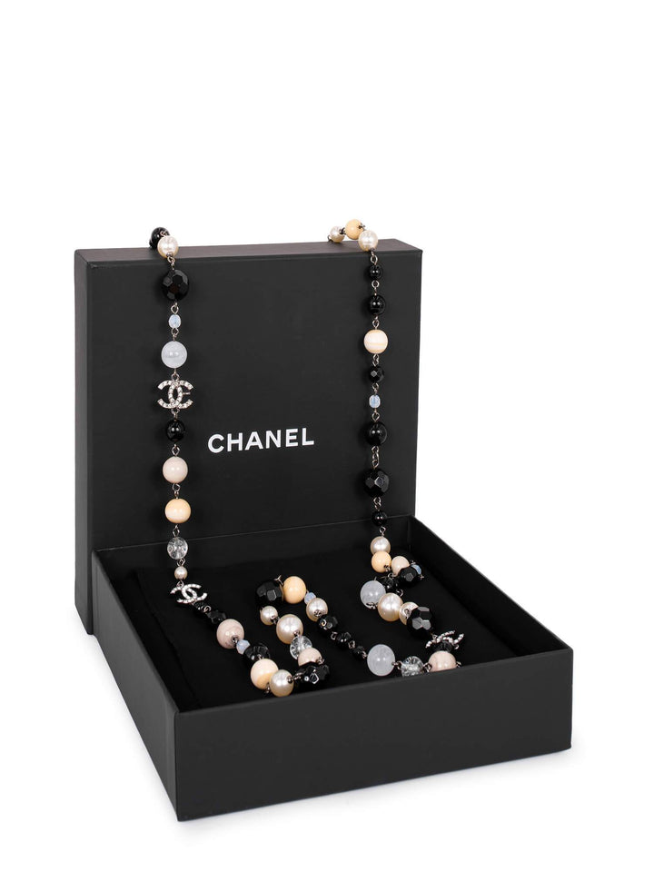 Top Quality Chanel Pearl CC Logo Long Necklace Silver