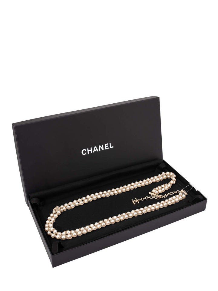 Top Quality Chanel Pearl CC Logo Long Necklace