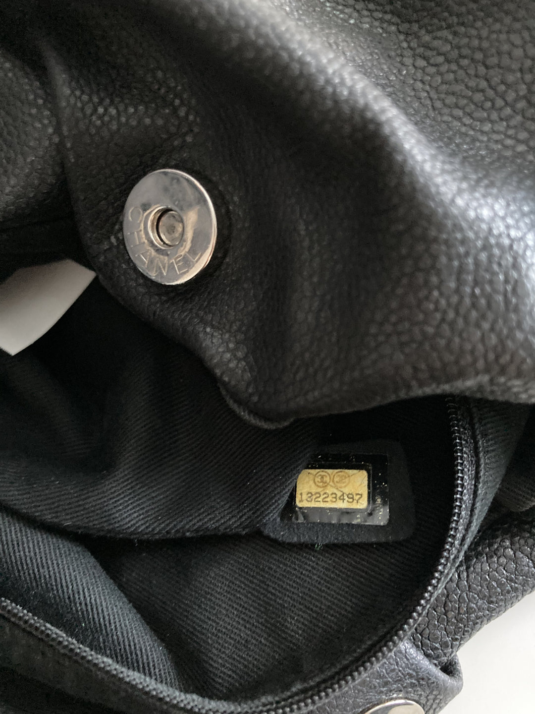 Top Quality Chanel Quilted Caviar Leather CC Logo Large Bag Black