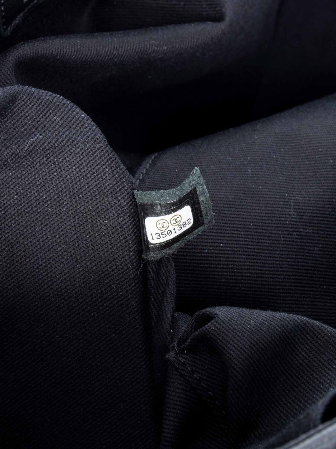 Top Quality Chanel Quilted Caviar Maxi Reissue Flap Messenger Bag Black