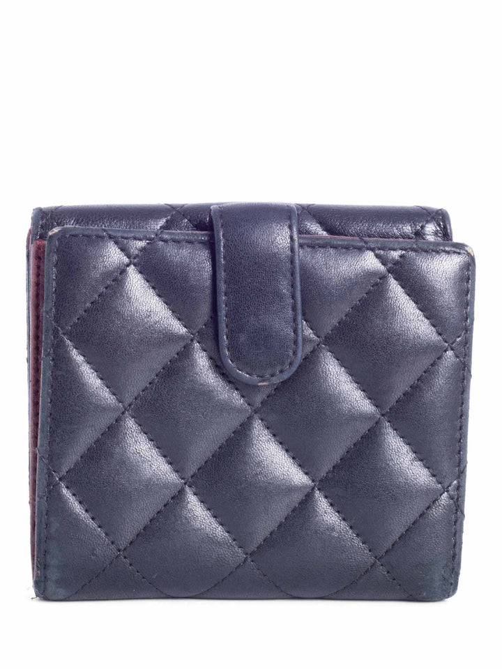 Top Quality Chanel Quilted Leather CC Logo Bifold Wallet Black