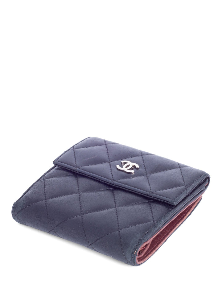 Top Quality Chanel Quilted Leather CC Logo Bifold Wallet Black