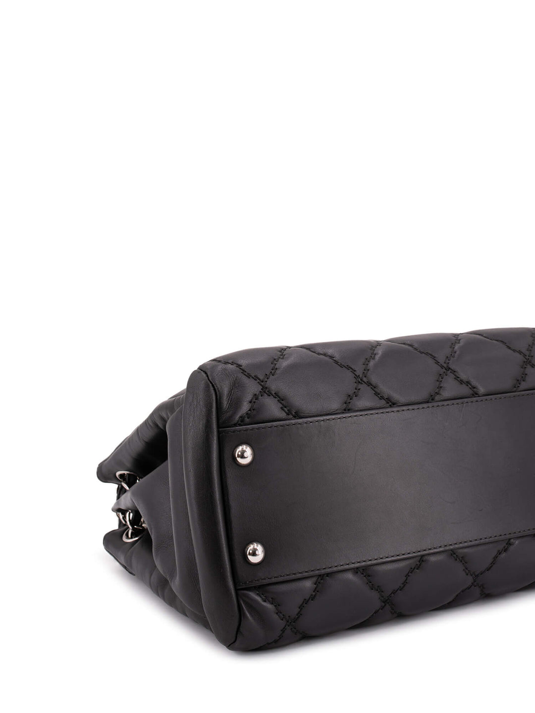 Top Quality Chanel Quilted Leather CC Logo Flap Bag Black