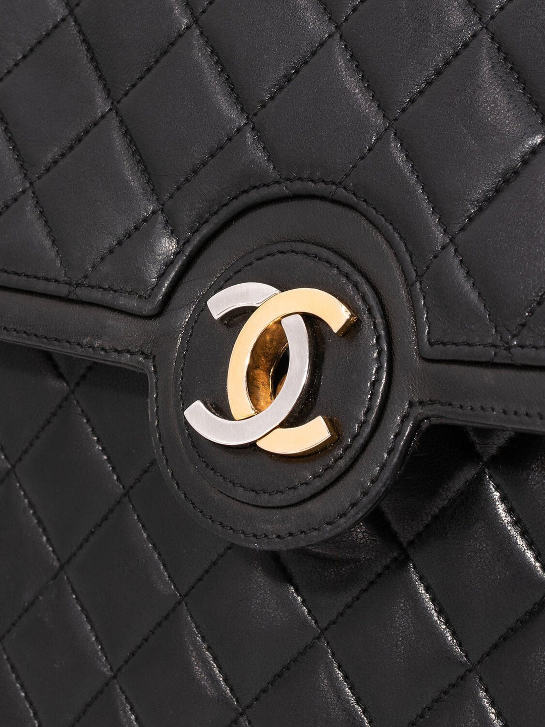 Top Quality Chanel Quilted Leather CC Logo Medium Flap Bag Black