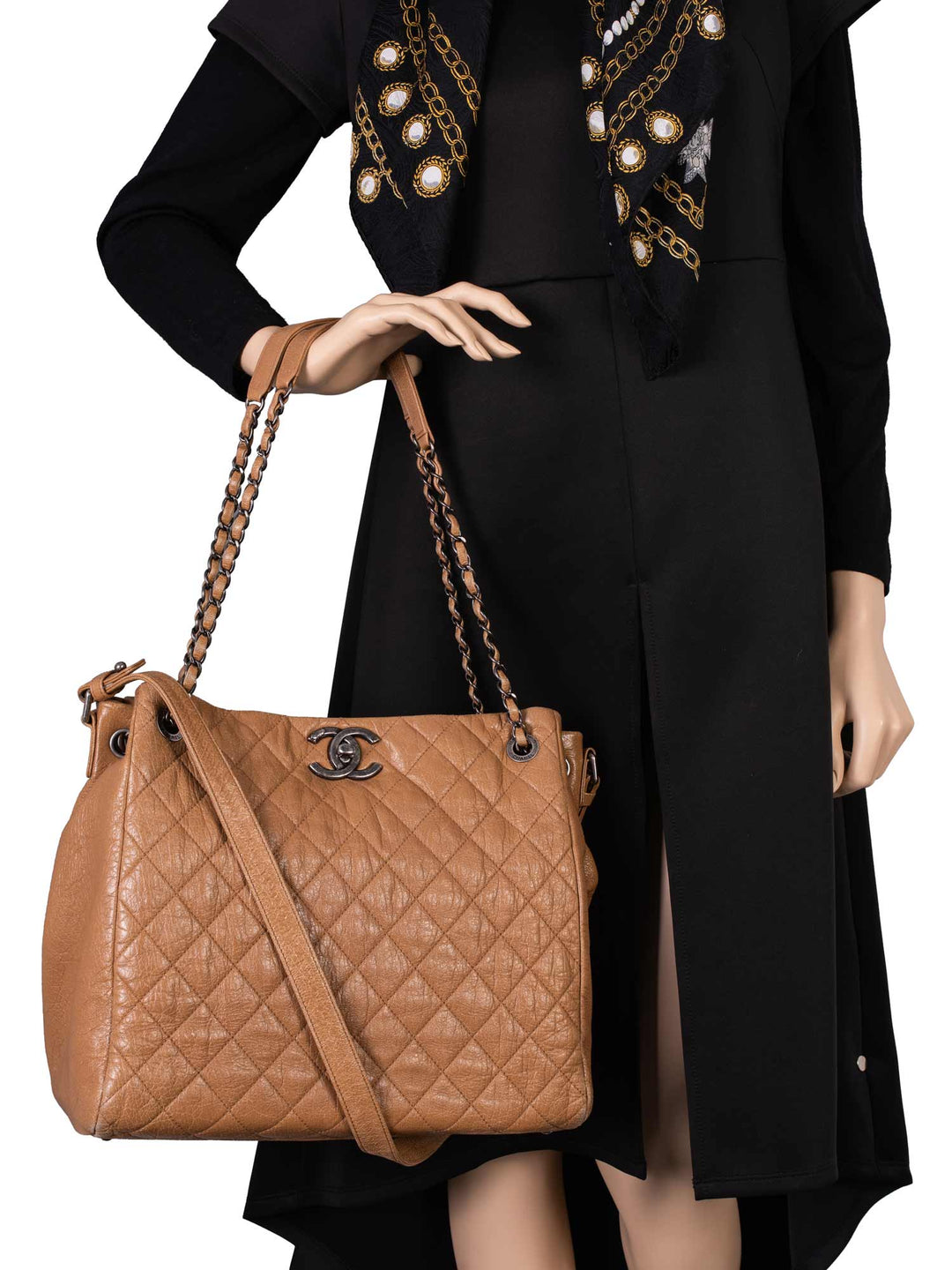 Top Quality Chanel Quilted Leather CC Logo Shopper Bag Brown