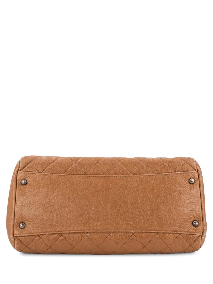 Top Quality Chanel Quilted Leather CC Logo Shopper Bag Brown