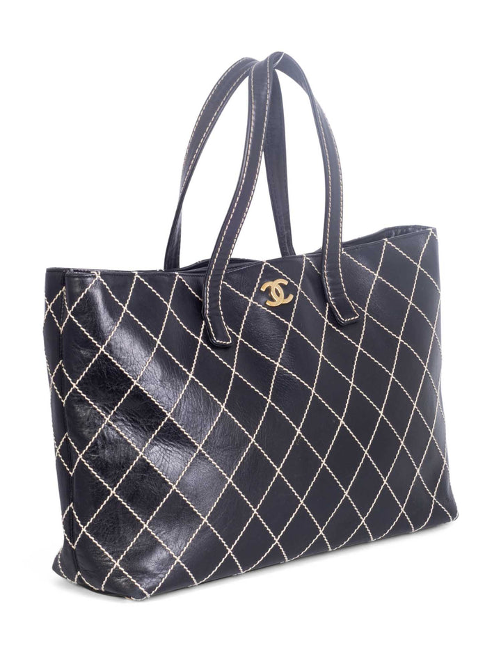 Top Quality Chanel Quilted Leather CC Logo Wild Stitch Shopper Bag Black
