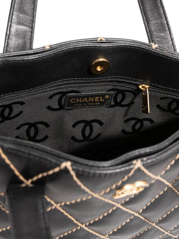 Top Quality Chanel Quilted Leather Surpique Bag Black