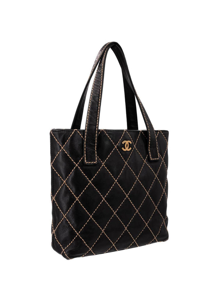 Top Quality Chanel Quilted Leather Surpique Bag Black