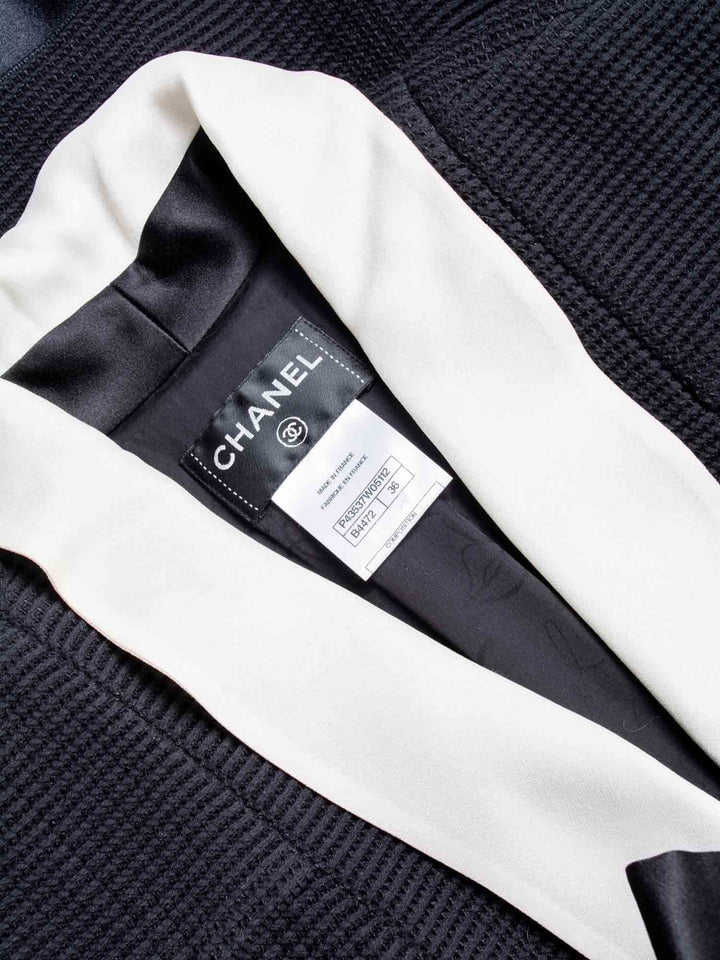 Top Quality Chanel Runway CC Logo White Collar Bow Mini Dress Black White