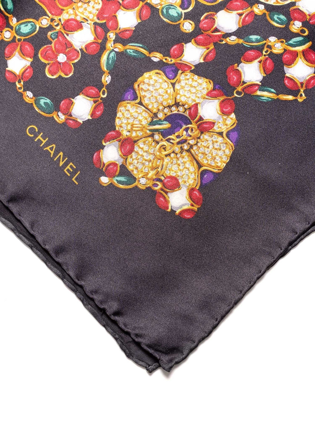 Top Quality Chanel Silk CC Logo Gripoix Pearl Chain Scarf Multicolor
