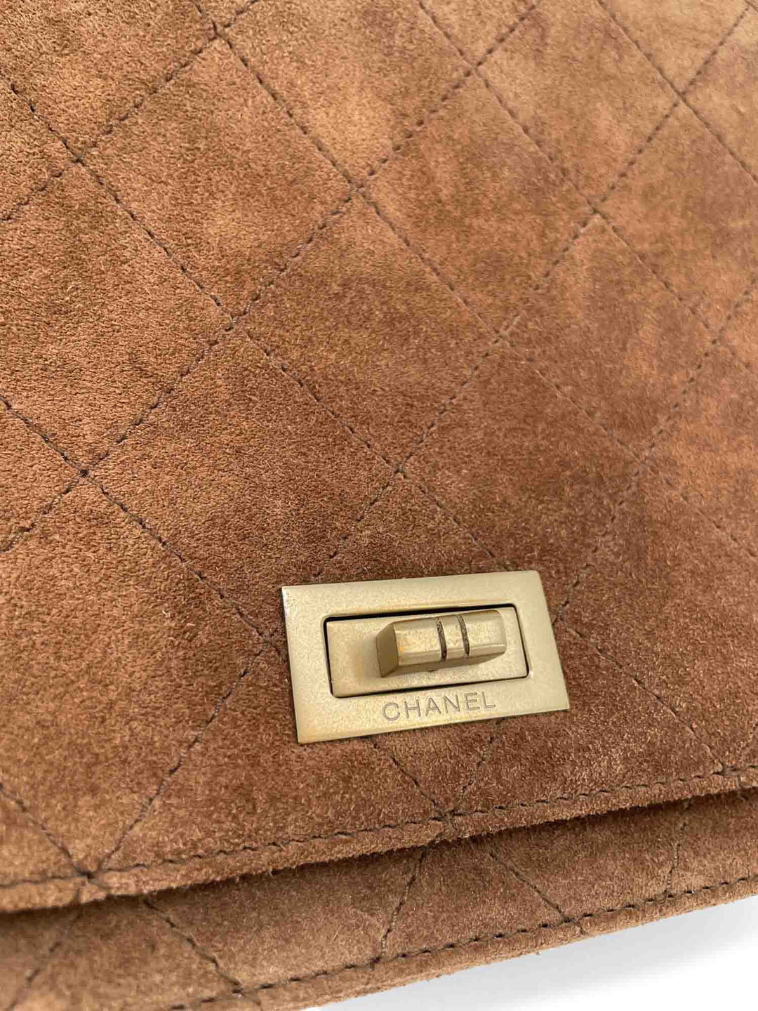 Top Quality Chanel Vintage Quilted Suede Flap Messenger Bag Brown