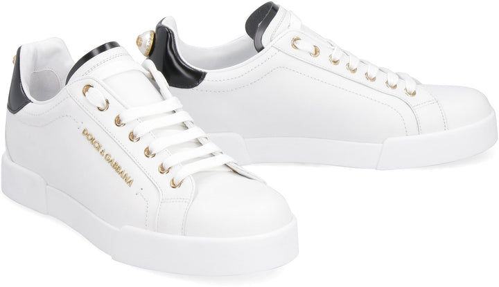 LOGO PLAQUE LOW TOP SNEAKERS