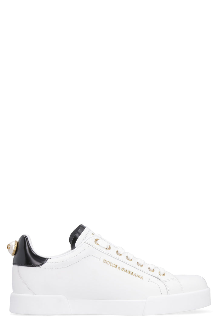 LOGO PLAQUE LOW TOP SNEAKERS