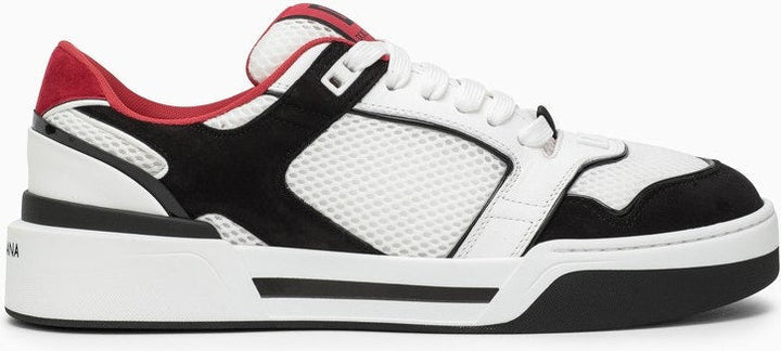 BLACK AND WHITE LEATHER TRAINER