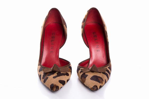 Céline Leopard Print Calf Hair Pointed Toe Pumps SZ 36.5 sale