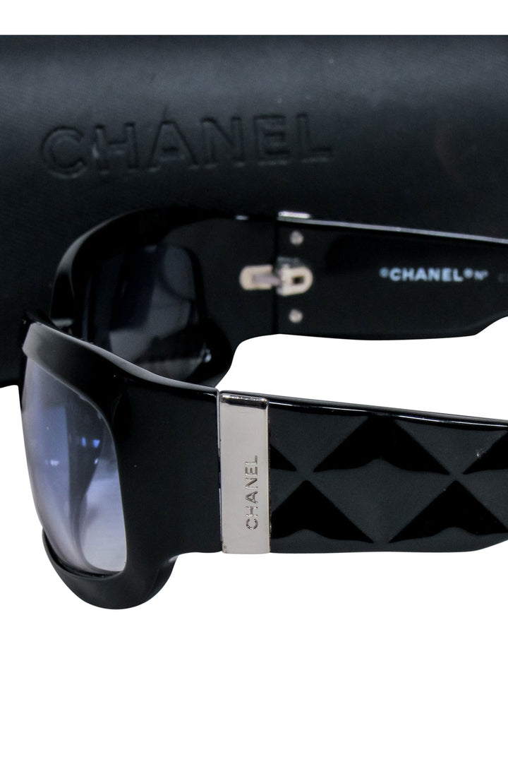 Top Quality Chanel - Black Slim Sunglasses w/ Textured Side Detail