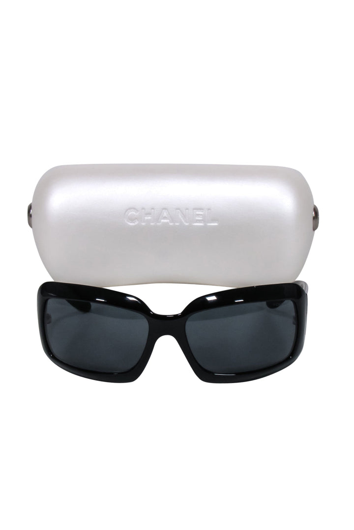 Top Quality Chanel - Black Square w/ White "CC Logo Sunglasses