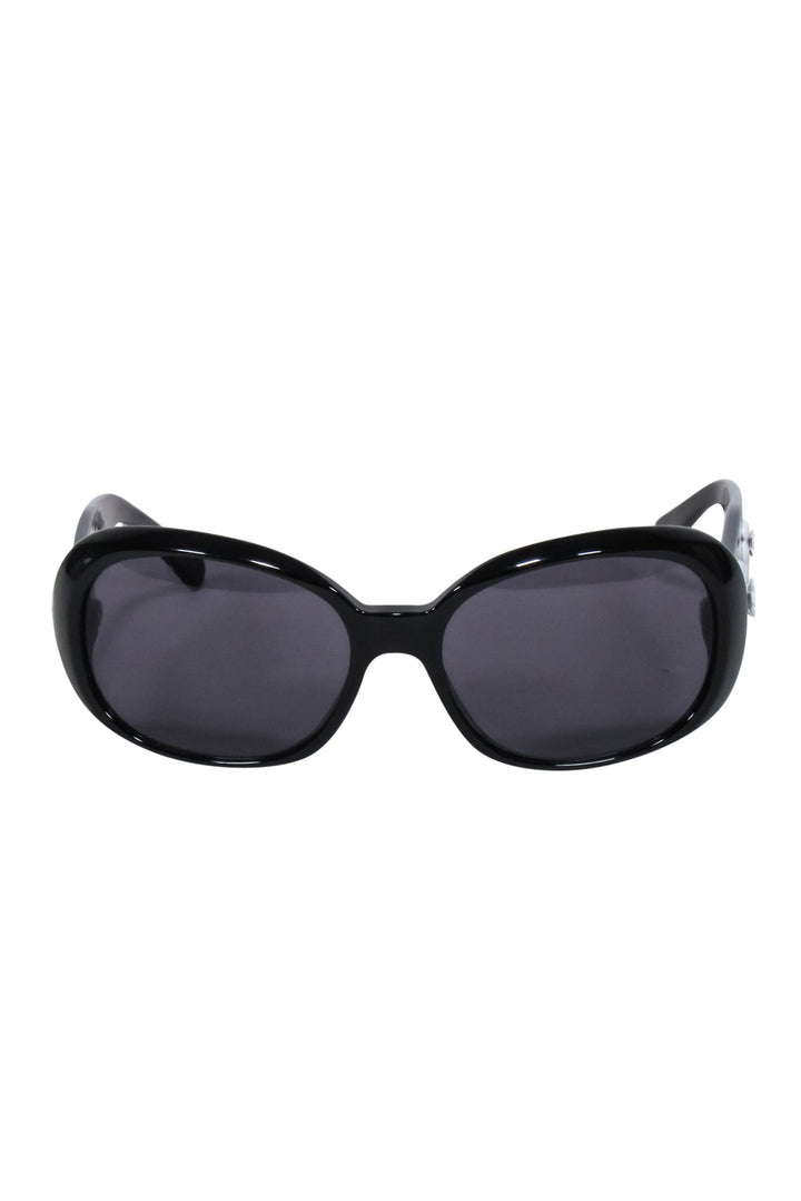 Top Quality Chanel - Black Sunglasses w/ 3D Flower Side Detail
